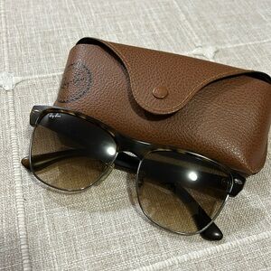 Ray Ban CLUBMASTER OVERSIZED sunglasses